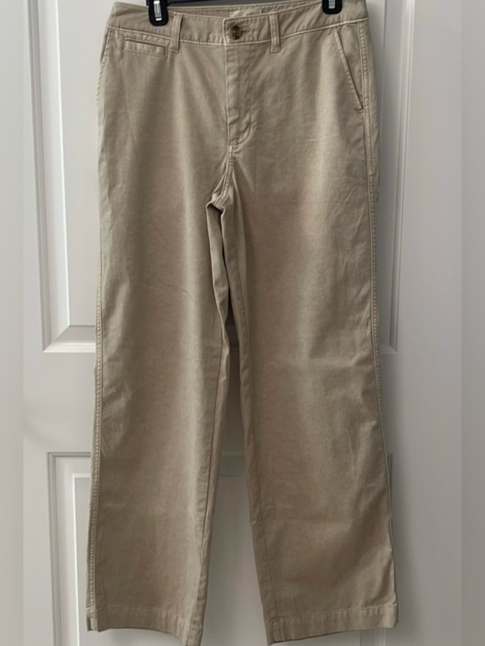 Universal Thread Women’s Tan High waisted pants/Size 8